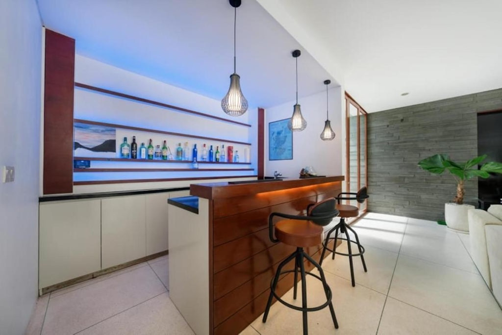 FREEHOLD | LUXURY 5 BEDROOM BOUTIQUE VILLA - NYANYI, TANAH LOT