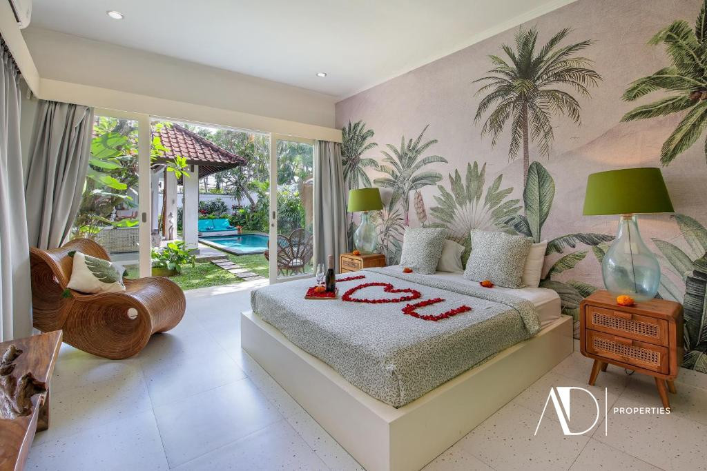LEASEHOLD UNTIL 31 MAY 2033 | FULLY LICENSED 2-BEDROOM VILLA IN PRIME SEMINYAK