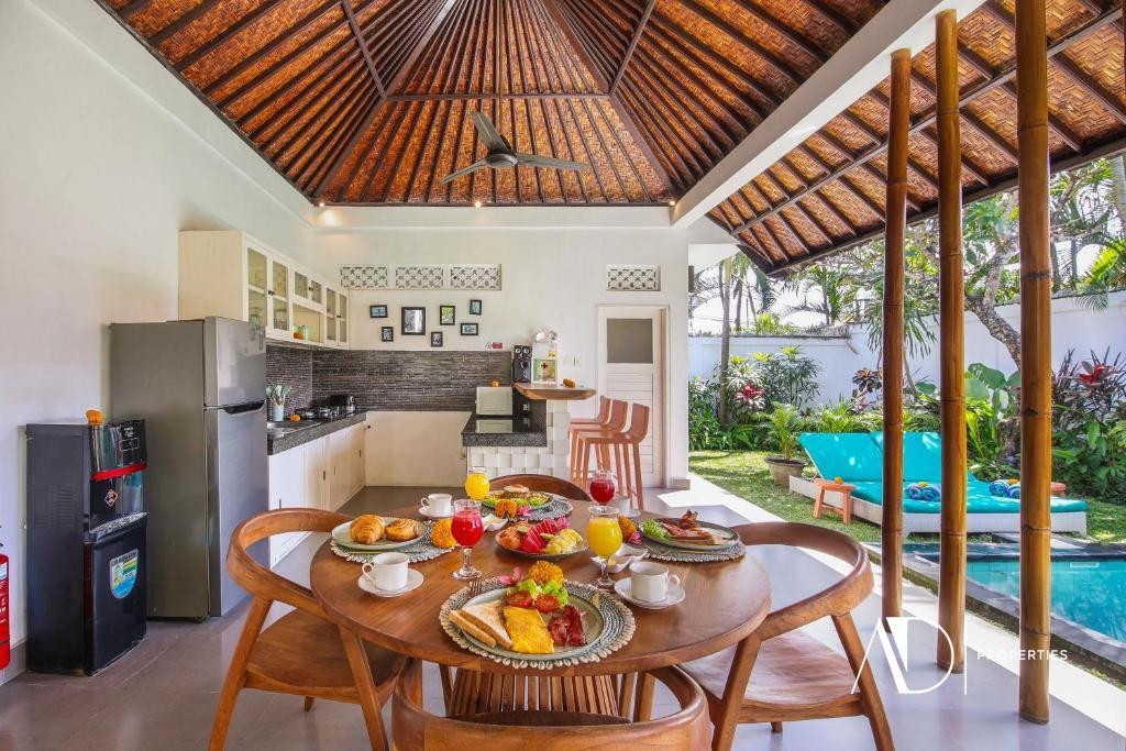LEASEHOLD UNTIL 31 MAY 2033 | FULLY LICENSED 2-BEDROOM VILLA IN PRIME SEMINYAK