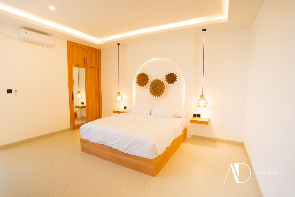 FREEHOLD | 2-BEDROOM VILLA WITH RICE FIELD VIEWS - CEMAGI