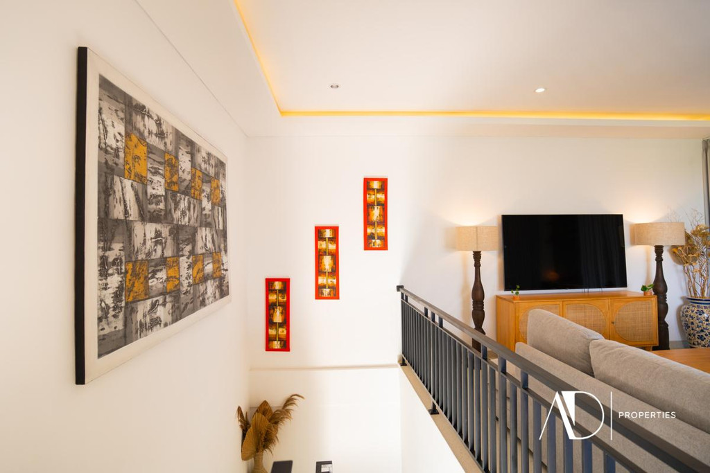 FREEHOLD | 2-BEDROOM VILLA WITH RICE FIELD VIEWS - CEMAGI