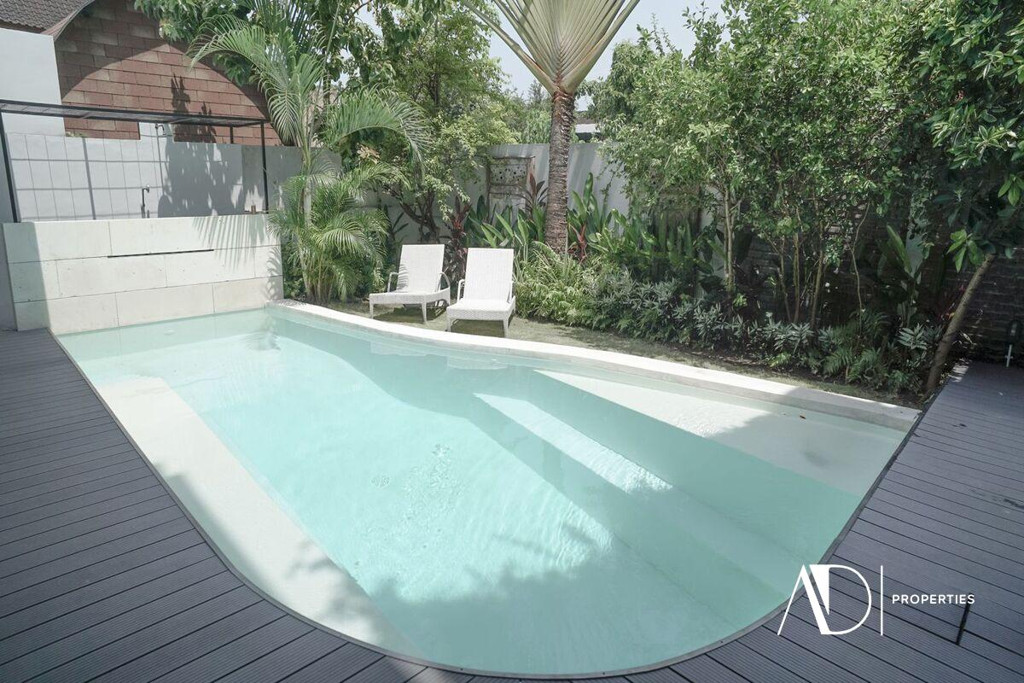 YEARLY RENTAL | MODERN 3-BEDROOM VILLA IN BUMBAK, UMALAS