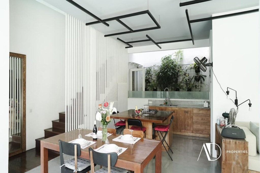 YEARLY RENTAL | MODERN 3-BEDROOM VILLA IN BUMBAK, UMALAS