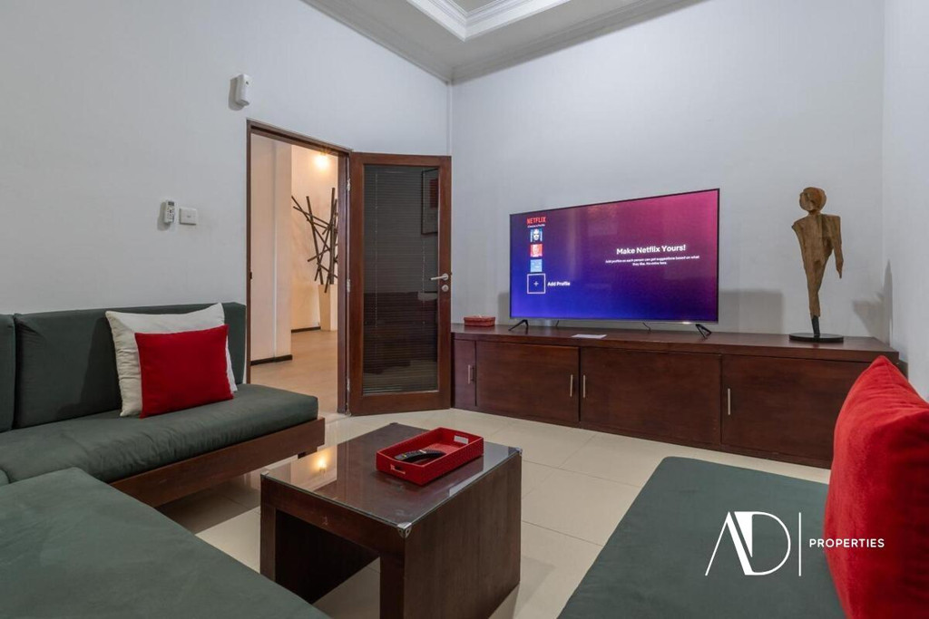 YEARLY RENTAL | 5-BEDROOM VILLA IN THE HEART OF SEMINYAK