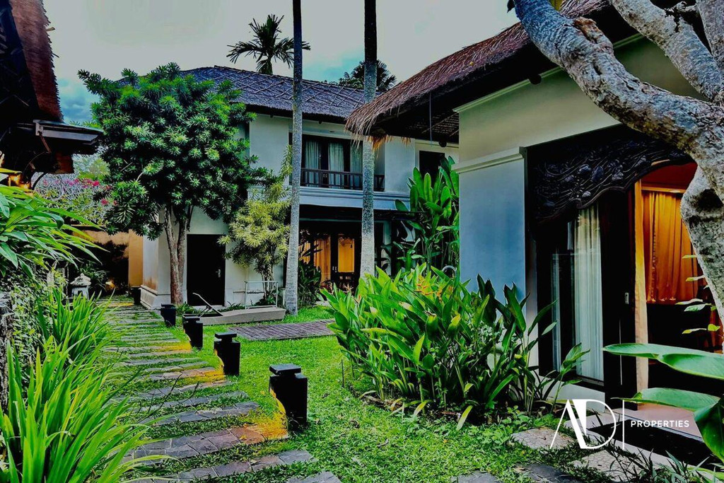  YEARLY RENTAL | 3-BEDROOM VILLA IN PRIVATE COMPLEX - 5 MINUTES TO THE BEACH