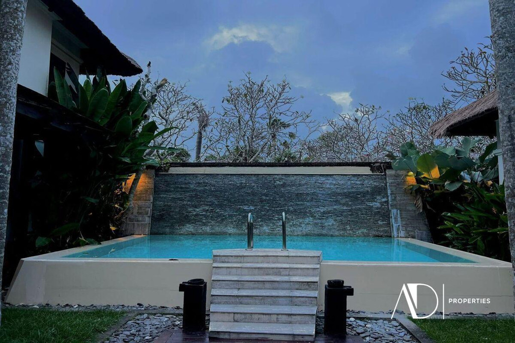  YEARLY RENTAL | 3-BEDROOM VILLA IN PRIVATE COMPLEX - 5 MINUTES TO THE BEACH