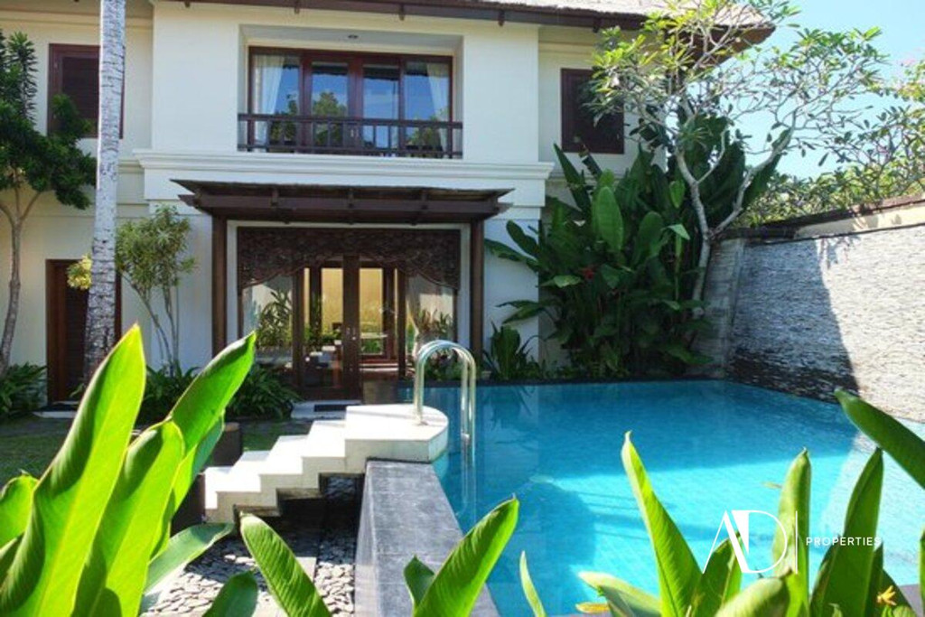 YEARLY RENTAL | 3-BEDROOM VILLA IN PRIVATE COMPLEX - 5 MINUTES TO THE BEACH