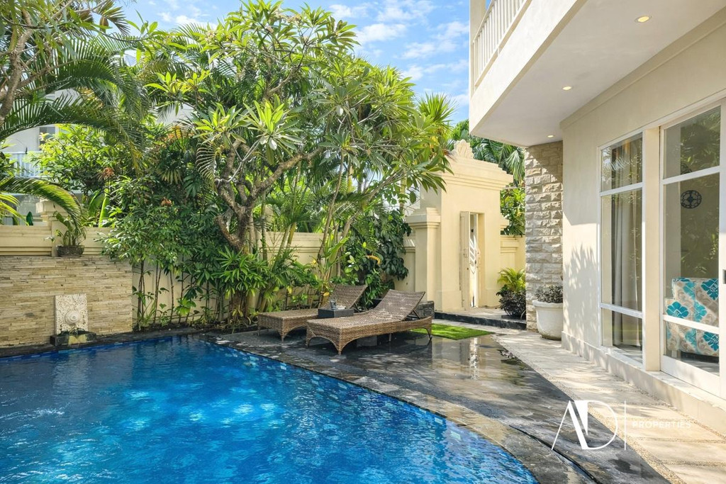 FREEHOLD | BOUTIQUE PRIVATE POOL VILLA COMPLEX - PRIME DEWI SRI KUTA