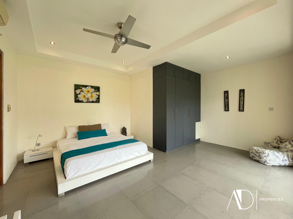 FREEHOLD | BALINESE DESIGN VILLA IN PRIME CANGGU