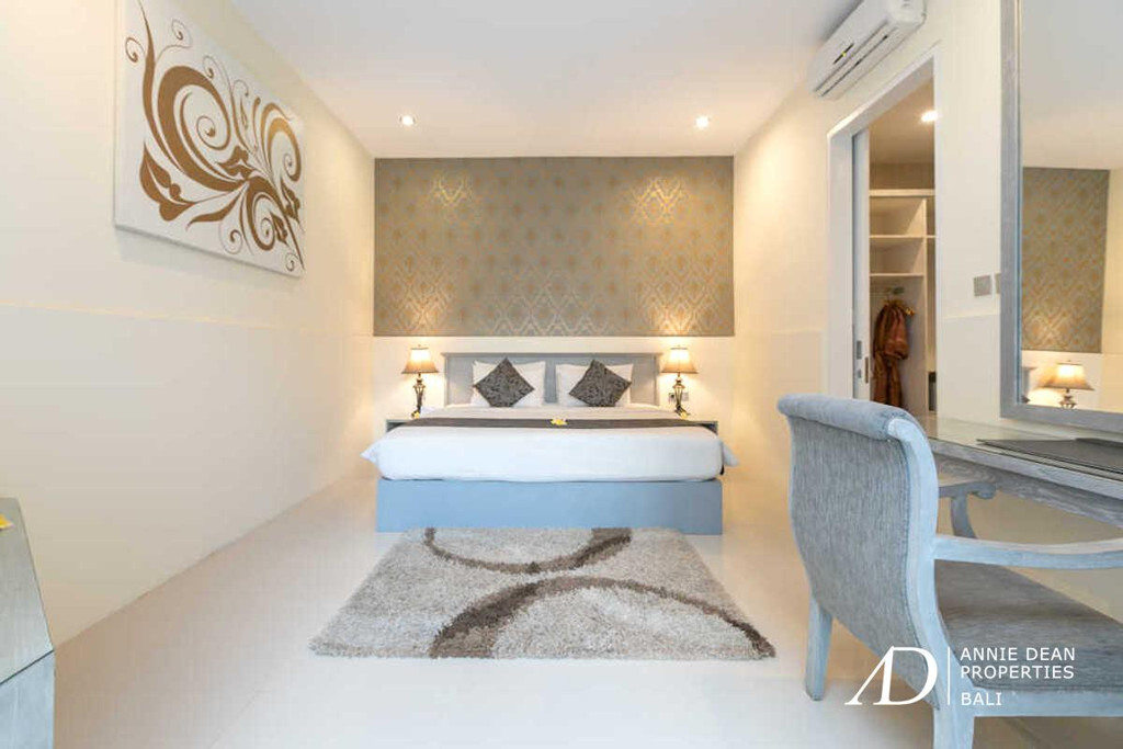  FREEHOLD COMPLEX WITH SIX UNITS - VILLA IN DEWI SRI LEGIAN