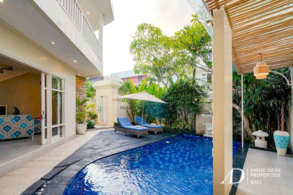  FREEHOLD COMPLEX WITH SIX UNITS - VILLA IN DEWI SRI LEGIAN