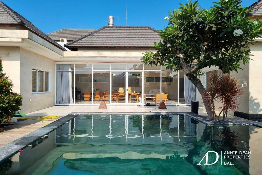 YEARLY RENTAL CHARMING 2 BEDROOM VILLA IN DEWI SRI-LEGIAN