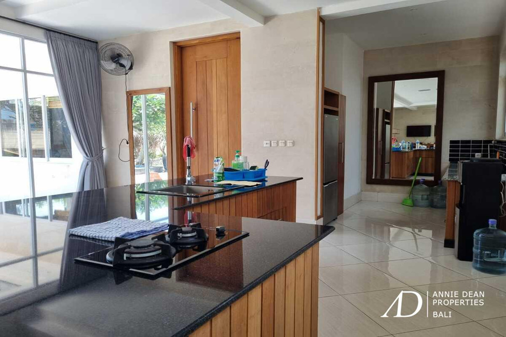 YEARLY RENTAL CHARMING 2 BEDROOM VILLA IN DEWI SRI-LEGIAN
