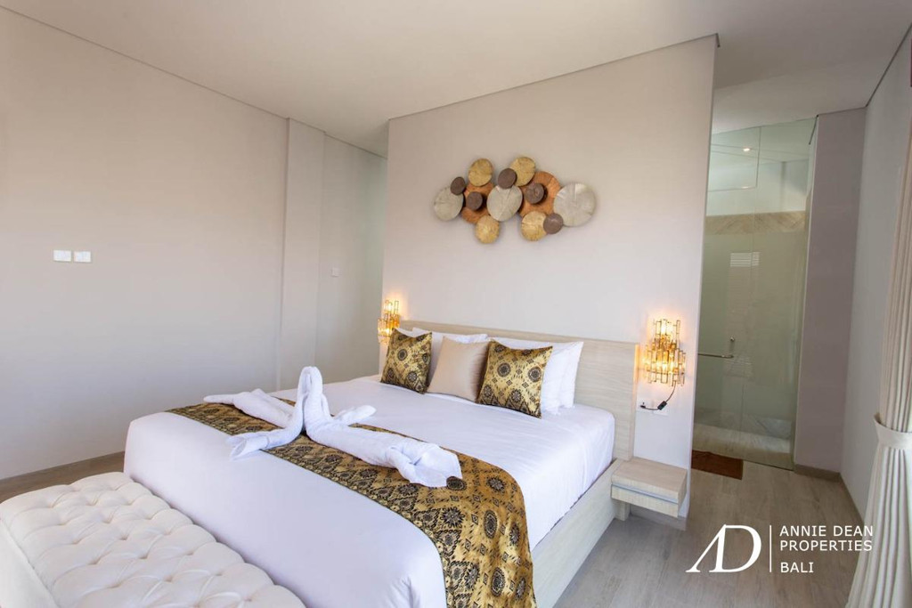 FREEHOLD MODERN JOGLO STYLE 4-BEDROOM VILLA IN KEROBOKAN 