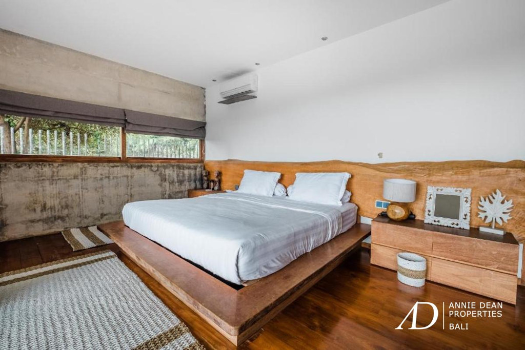 FREEHOLD | SINGLE-LEVEL 3-BEDROOM VILLA | BALANGAN