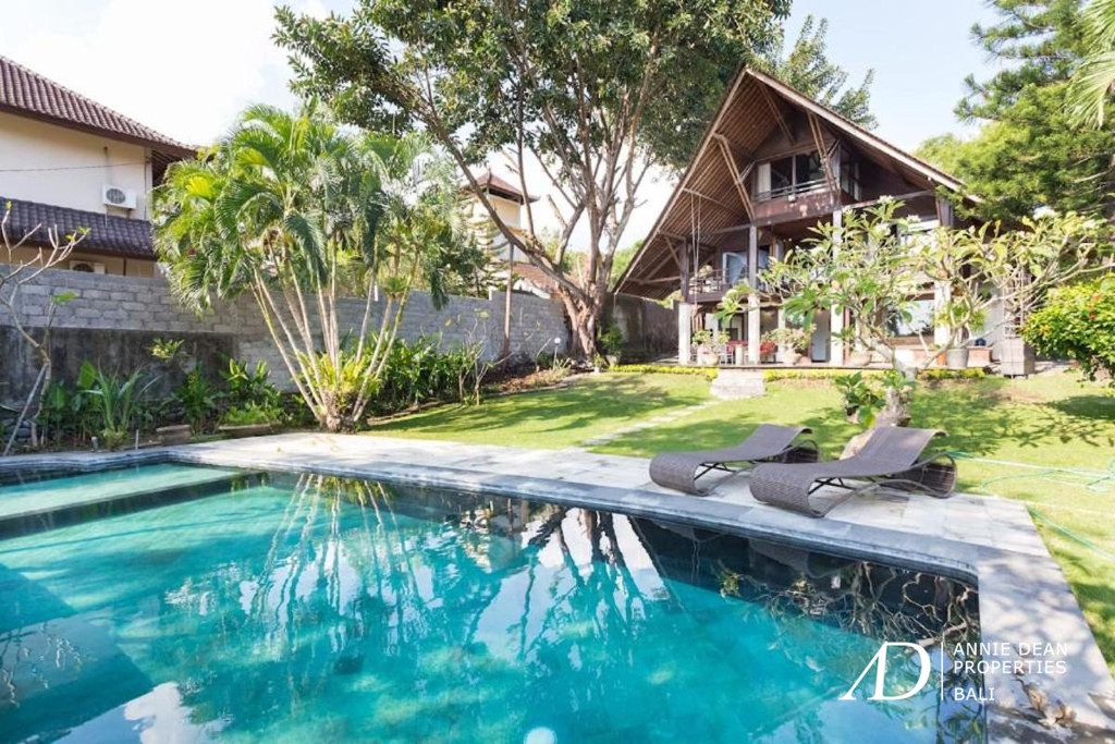 FREEHOLD TROPICAL DESIGN 5-BEDROOM IN BATU BOLONG CANGGU 