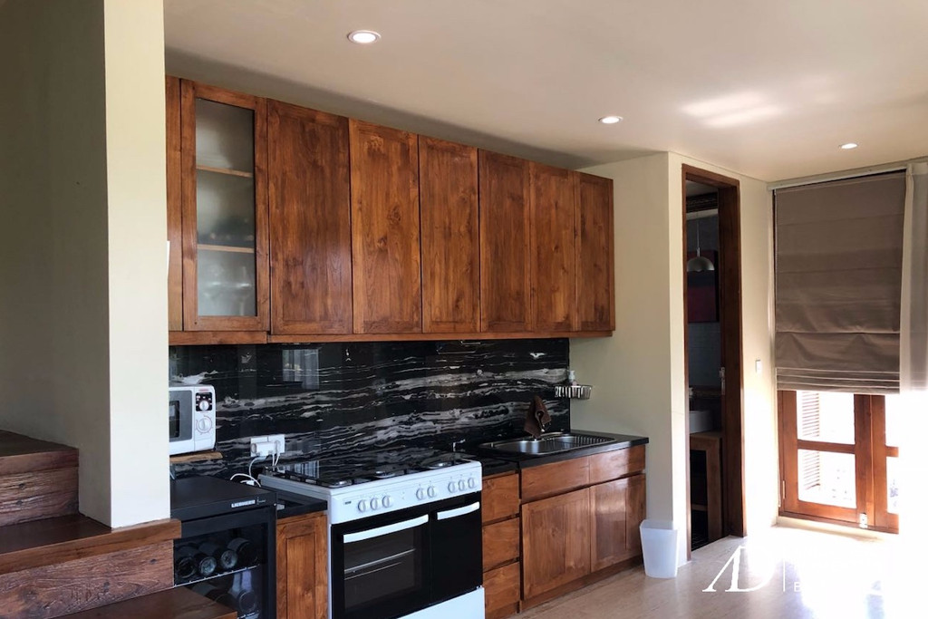   FREEHOLD | GOLF VIEW VILLA WITHIN PRIVATE ESTATE IN PECATU