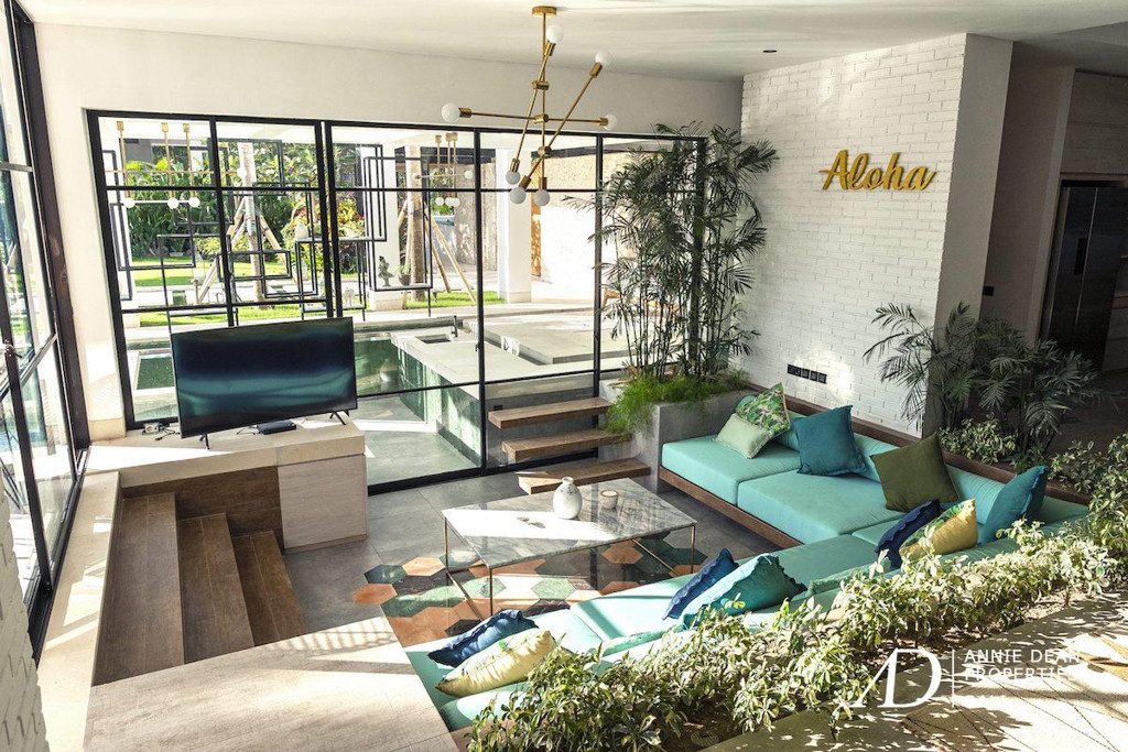 FREEHOLD | ULTRA MODERN LUXURY VILLA IN TUMBAK BAYUH