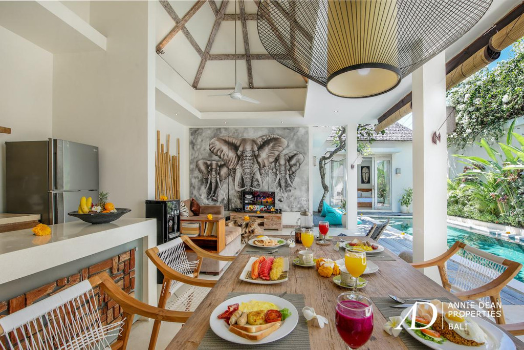 LEASEHOLD | FULLY LICENSED VILLA | PRIME SEMINYAK LOCATION