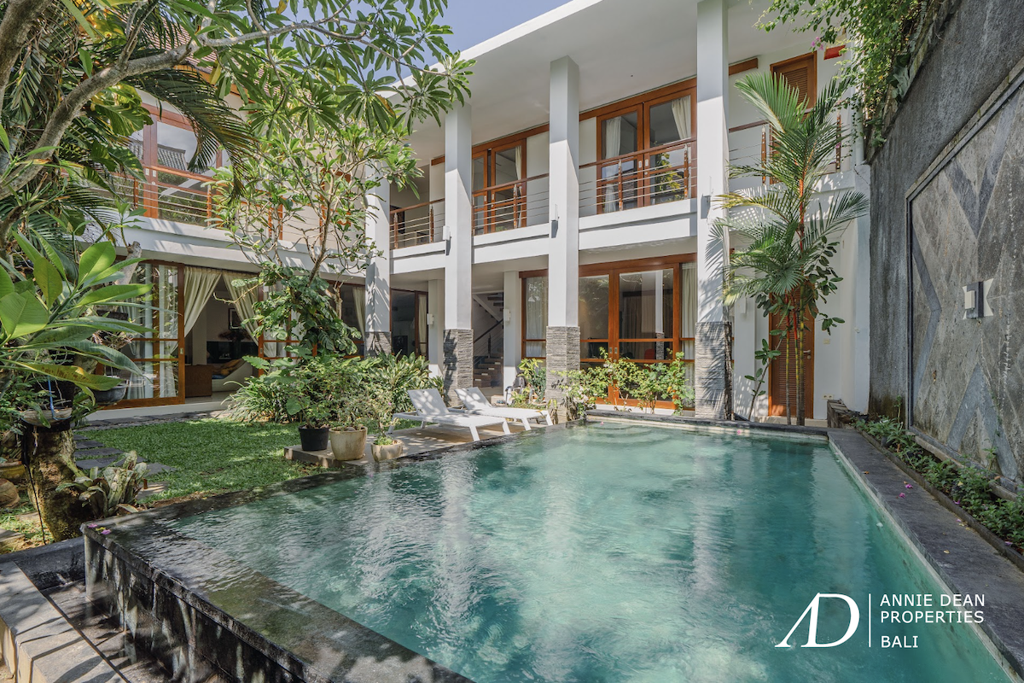 FREEHOLD VILLA CLOSE TO AN AUSTRALIAN INTERNATIONAL SCHOOL