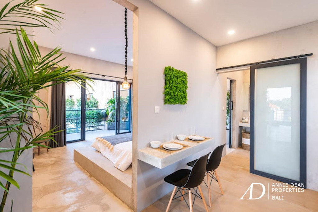 LEASEHOLD 8-BEDROOM STUDIOS IN BATU BOLONG CANGGU 