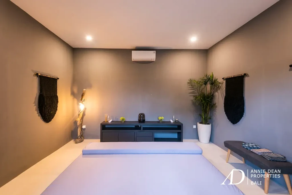 LEASEHOLD 8-BEDROOM STUDIOS IN BATU BOLONG CANGGU 