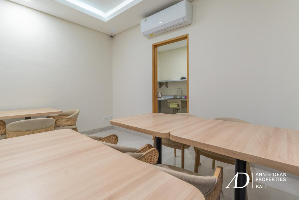 LEASEHOLD | COMPLEX OF 4 ONE-BEDROOM VILLAS IN PRIME SEMINYAK