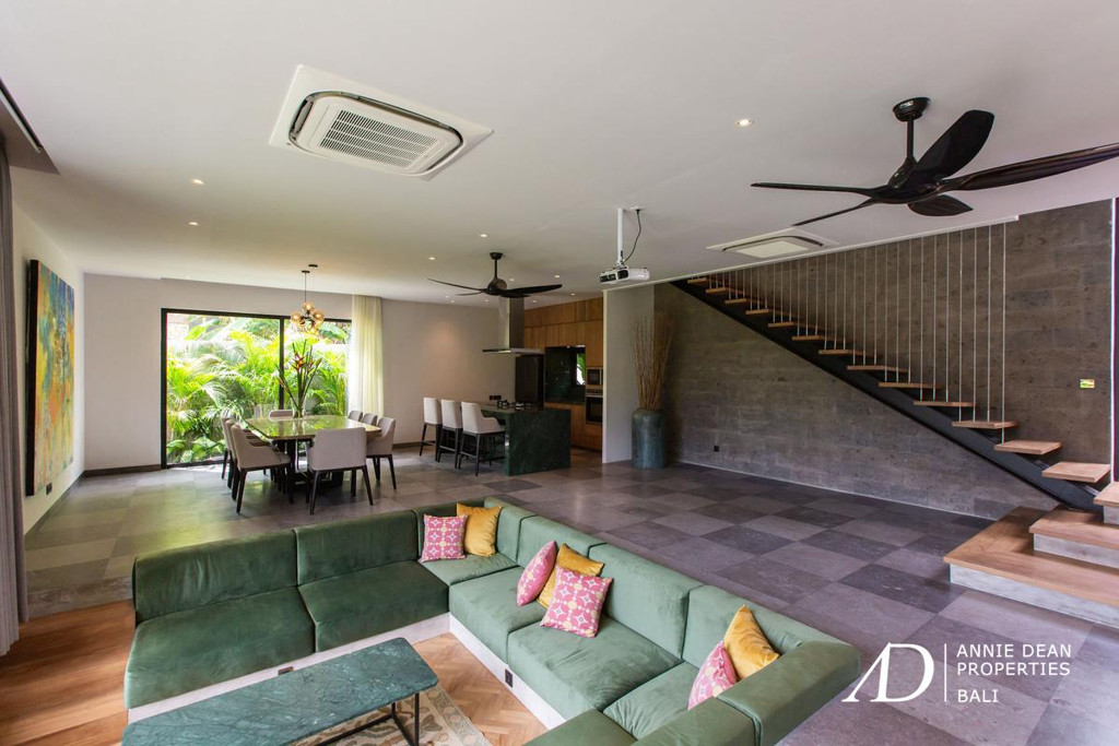 LEASEHOLD | MODERN 4-BEDROOM VILLA WITH PRIVATE POOL IN PEACEFUL BUDUK, NORTH-CANGGU