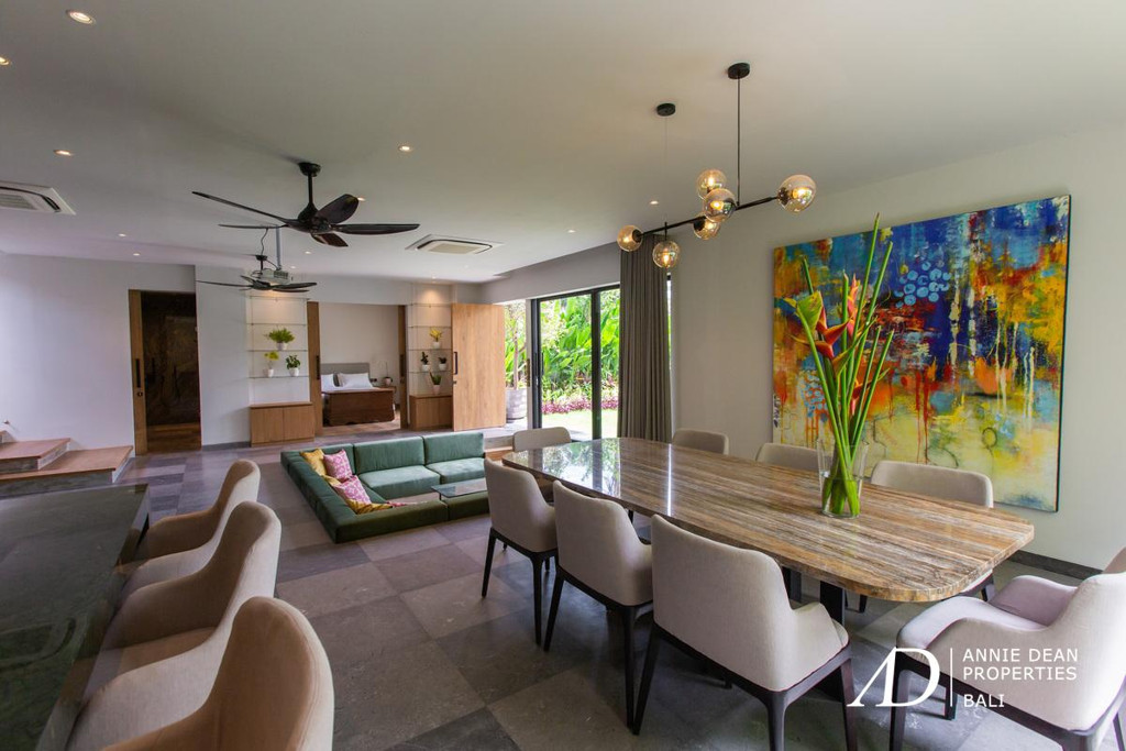 LEASEHOLD | MODERN 4-BEDROOM VILLA WITH PRIVATE POOL IN PEACEFUL BUDUK, NORTH-CANGGU