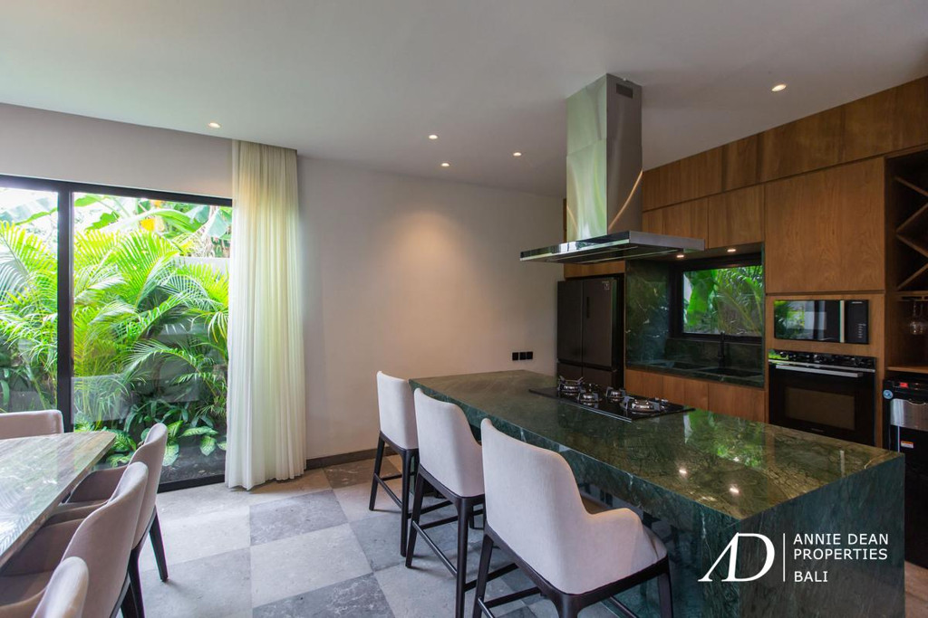 LEASEHOLD | MODERN 4-BEDROOM VILLA WITH PRIVATE POOL IN PEACEFUL BUDUK, NORTH-CANGGU
