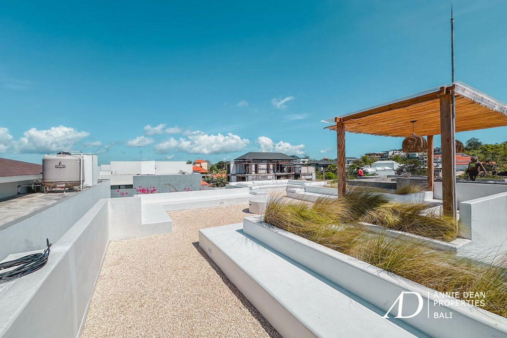 FREEHOLD BRAND NEW MEDITERRANEAN STYLE  VILLA UNGASAN