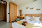 LEASEHOLD | 4BR MODERN CONTEMPORARY VILLA IN PRIME CANGGU