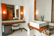 FREEHOLD 3 BEDROOM VILLA ONE GATE SYSTEM IN UMALAS