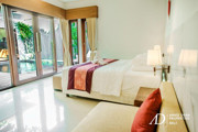 FREEHOLD 3 BEDROOM VILLA ONE GATE SYSTEM IN UMALAS