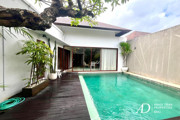 FREEHOLD 3 BEDROOM VILLA ONE GATE SYSTEM IN UMALAS