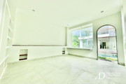 LEASEHOLD | MODERN MINIMALIST VILLA WITH ROOFTOP IN PRIME JIMBARAN