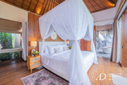   LEASEHOLD | MODERN 2-BEDROOMS VILLA IN CENTRAL SEMINYAK