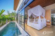 LEASEHOLD |COMPLEX OF MODERN 2-BEDROOMS VILLA IN CENTRAL SEMINYAK