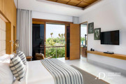 FREEHOLD | LUXURY 5-BED MODERN VILLA WITH ROOFTOP IN PETITENGET, SEMINYAK