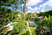 FREEHOLD | 8-BEDROOM ESTATE NEAR MERTASARI BEACH SANUR, BALI