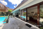LEASEHOLD | 3-BEDROOMS TROPICAL VILLA IN PRIME SEMINYAK