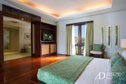 FREEHOLD | LUXURY VILLA IN A PRESTIGIOUS ESTATE IN SEMINYAK
