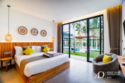 LEASEHOLD | BRAND-NEW 6-BEDROOM VILLA WITH RICE PADDY FIELD VIEWS IN UBUD