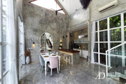 FREEHOLD | DESIGNER LOFT-STYLE VILLA WITH TROPICAL GARDEN IN UMALAS
