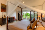 FREEHOLD VILLA WITH TROPICAL DESIGN | 200M TO SEMINYAK BEACH