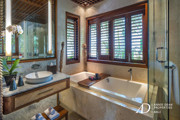 FREEHOLD | 5-BEDROOM LUXURY VILLA IN PETITENGET, SEMINYAK