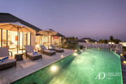 FREEHOLD CONTEMPORARY OCEANVIEW VILLA WITH INFINITY POOL IN SOUTH BALI