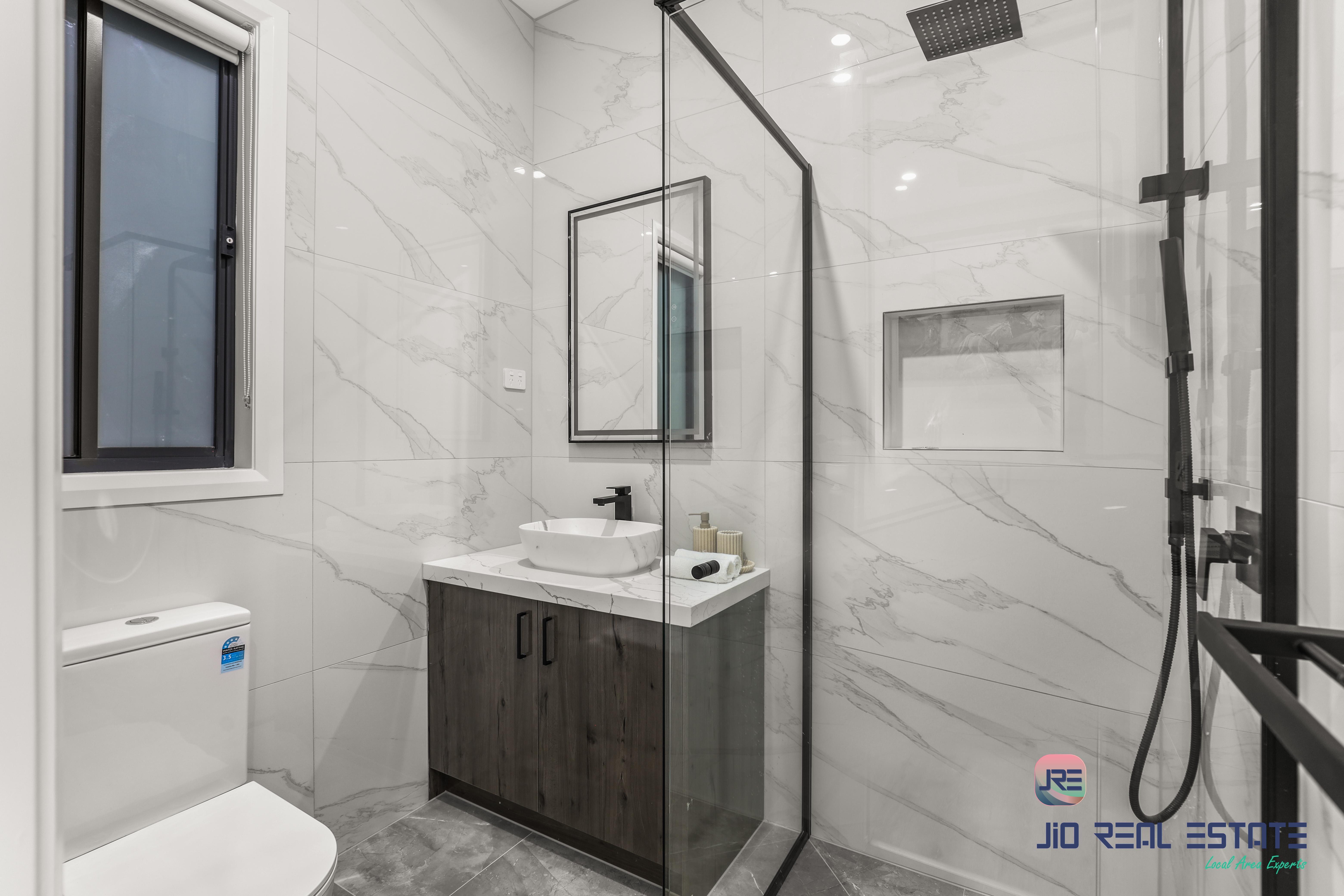 83 Shelterbelt Avenue, Weir Views VIC