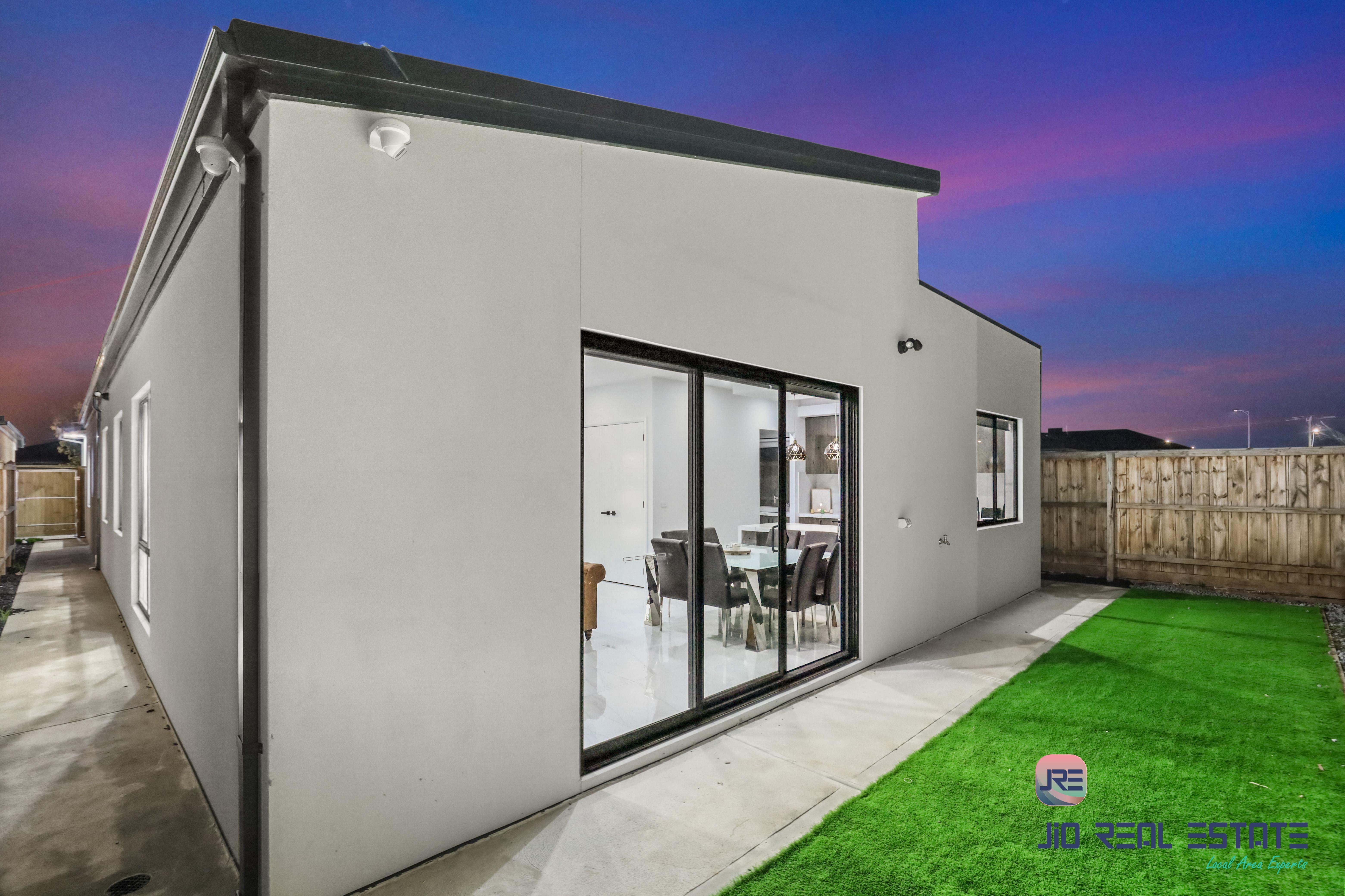 83 Shelterbelt Avenue, Weir Views VIC