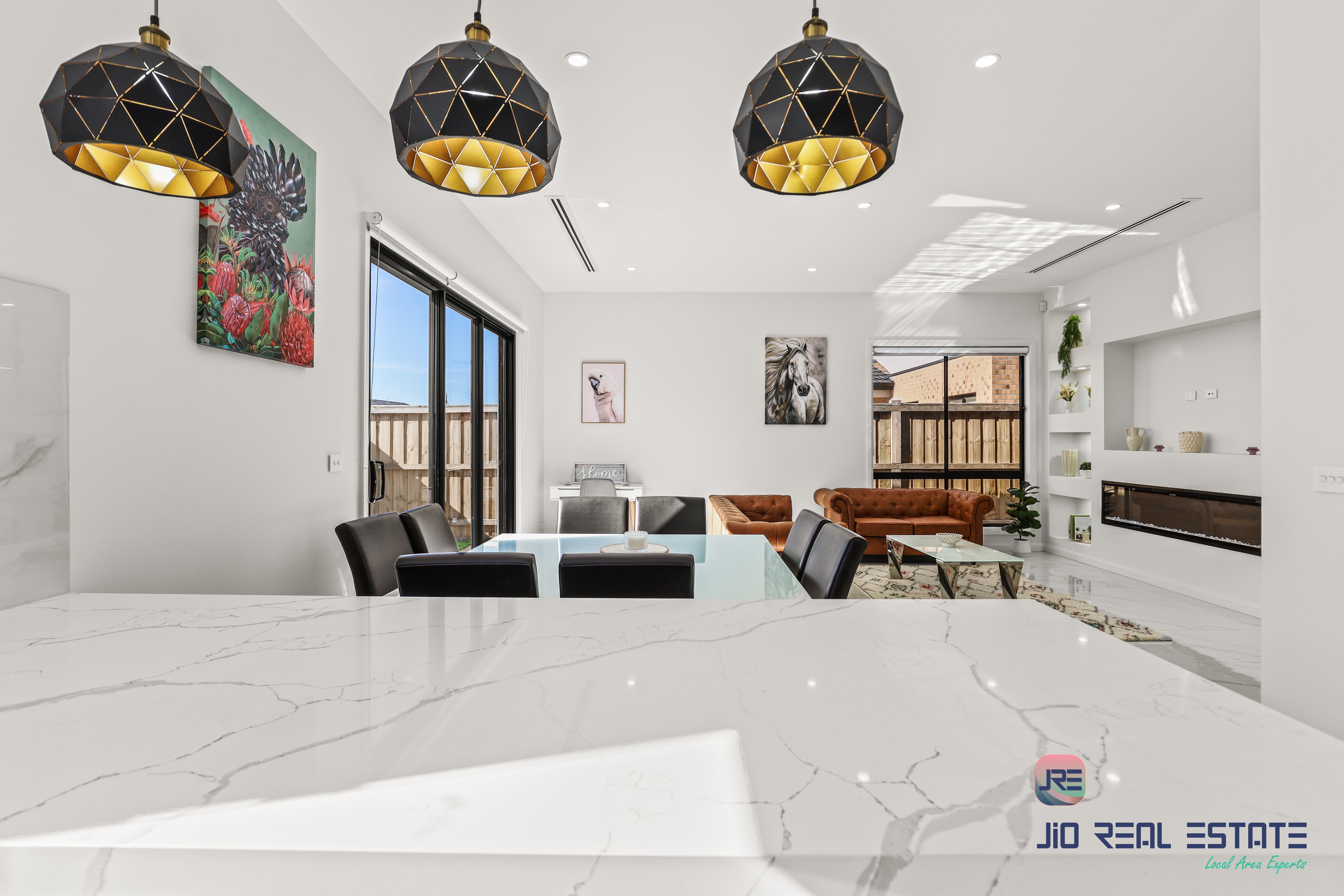 83 Shelterbelt Avenue, Weir Views VIC